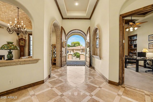 3937 E MENLO Circle, Mesa, AZ 85215