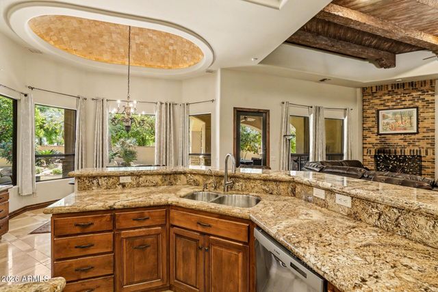 3937 E MENLO Circle, Mesa, AZ 85215