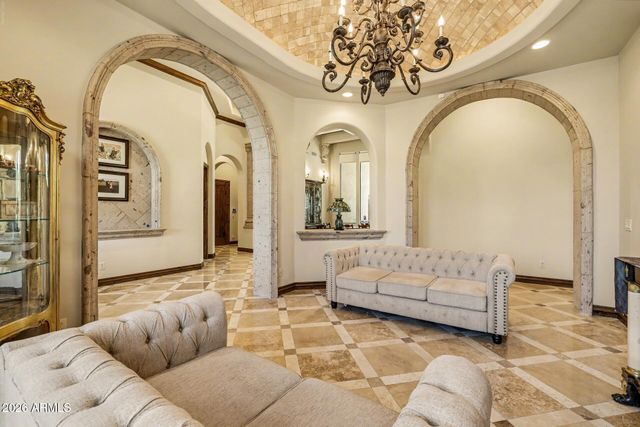 3937 E MENLO Circle, Mesa, AZ 85215