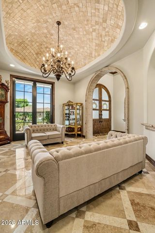 3937 E MENLO Circle, Mesa, AZ 85215