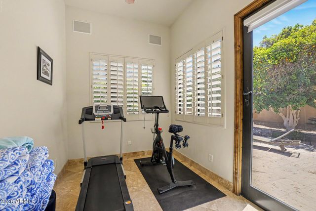 3937 E MENLO Circle, Mesa, AZ 85215