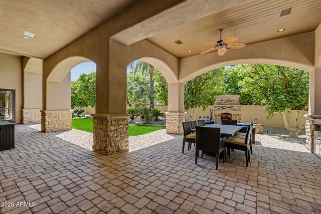 3937 E MENLO Circle, Mesa, AZ 85215
