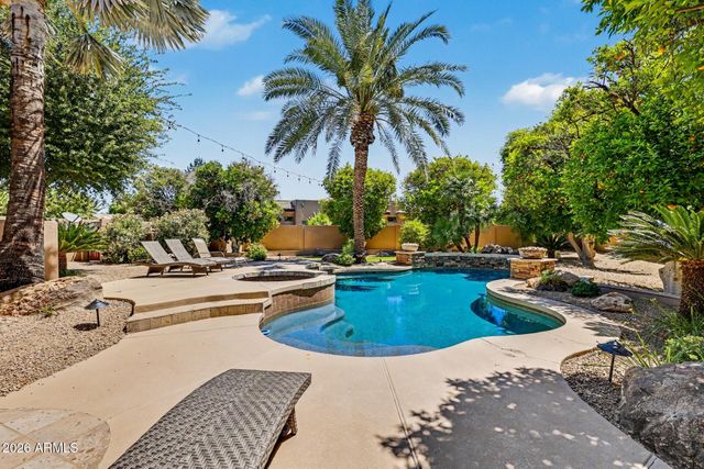 3937 E MENLO Circle, Mesa, AZ 85215