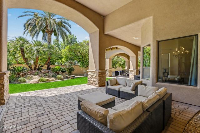 3937 E MENLO Circle, Mesa, AZ 85215
