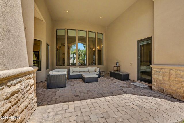 3937 E MENLO Circle, Mesa, AZ 85215