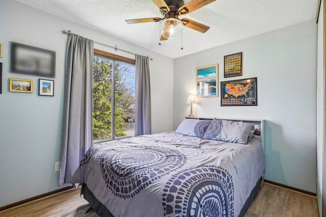 13400 Pepperwood Circle, Minnetonka, MN 55305