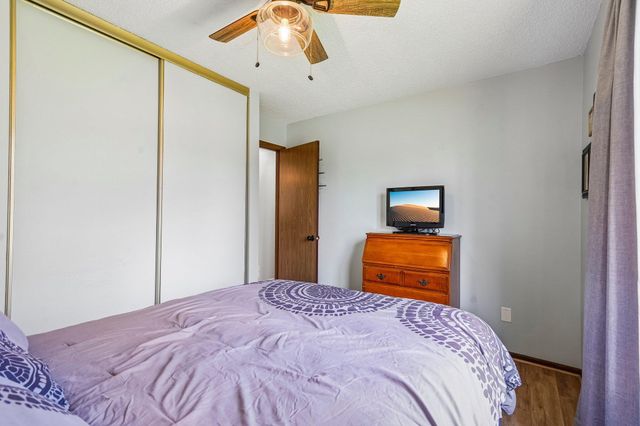 13400 Pepperwood Circle, Minnetonka, MN 55305
