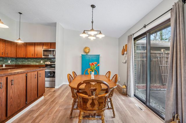 13400 Pepperwood Circle, Minnetonka, MN 55305