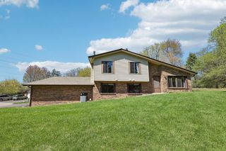 13400 Pepperwood Circle, Minnetonka, MN 55305