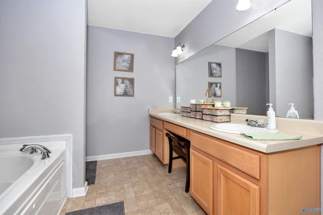 3082 Lakeland Drive, Madison, AL 35756