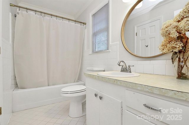 7501 Folger Drive, Charlotte, NC 28226