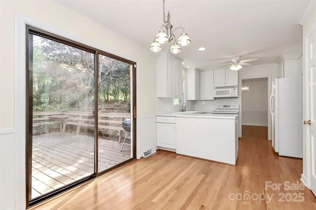 7501 Folger Drive, Charlotte, NC 28226