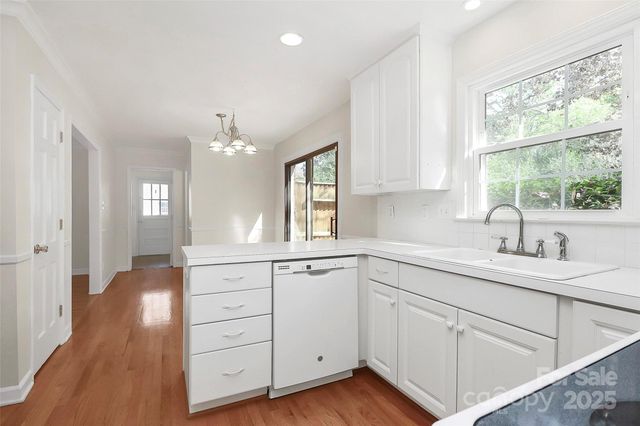 7501 Folger Drive, Charlotte, NC 28226