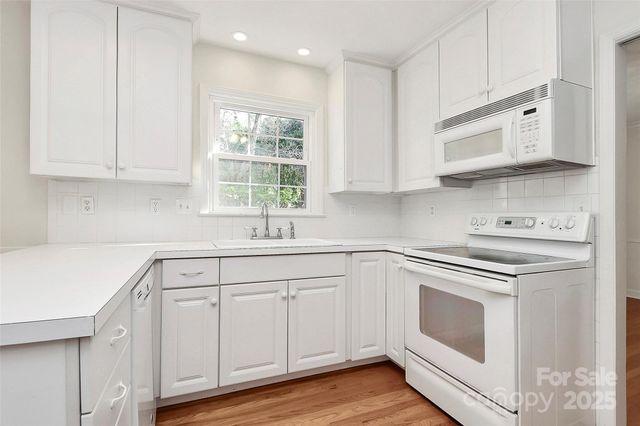 7501 Folger Drive, Charlotte, NC 28226