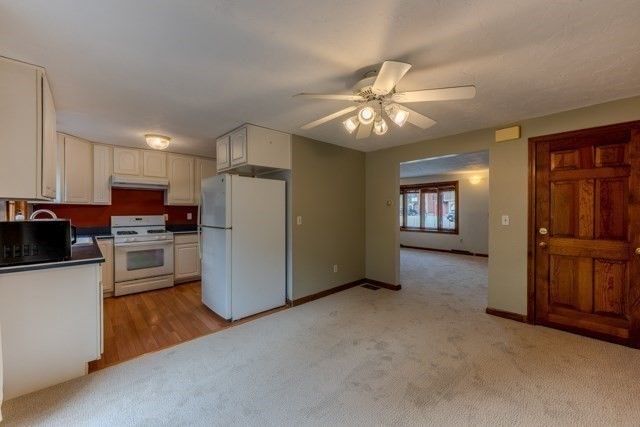 2 Scotty Hollow D2, Chelmsford, MA 01863