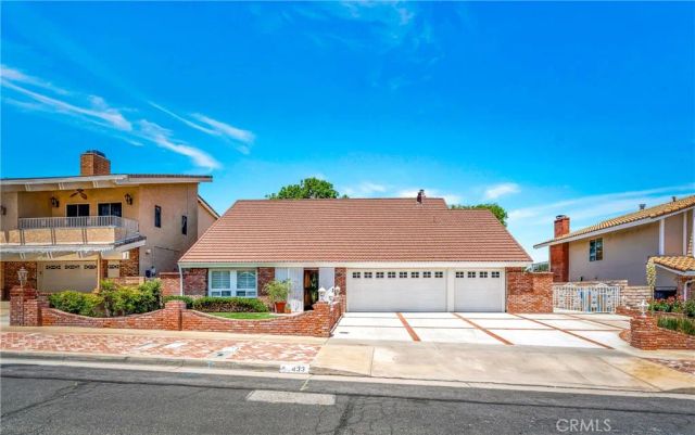 433 Fairway Drive, Palmdale, CA 93551