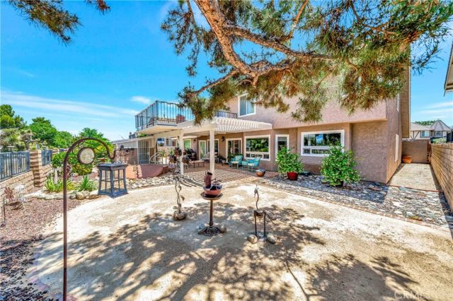 433 Fairway Drive, Palmdale, CA 93551