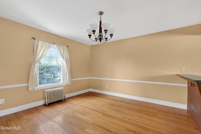 2510 Troy-Schenectady Road, Niskayuna, NY 12309