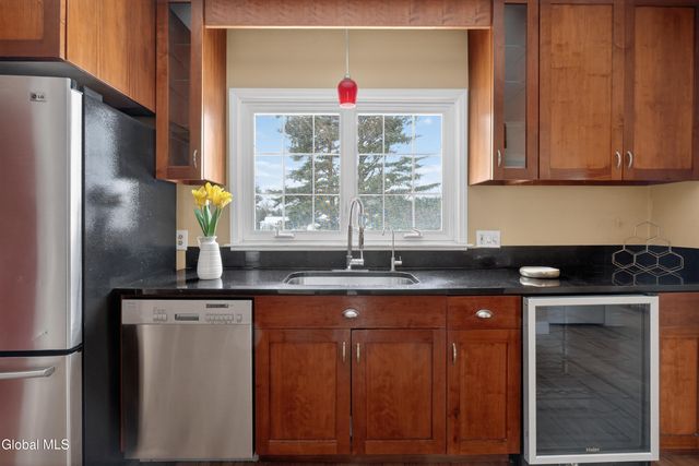 2510 Troy-Schenectady Road, Niskayuna, NY 12309