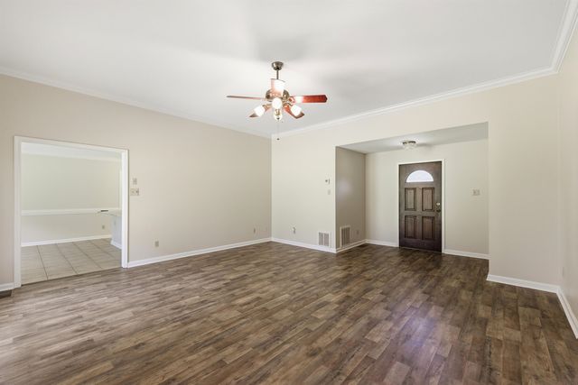 171 BRIERHEDGE RD, Covington, TN 38019