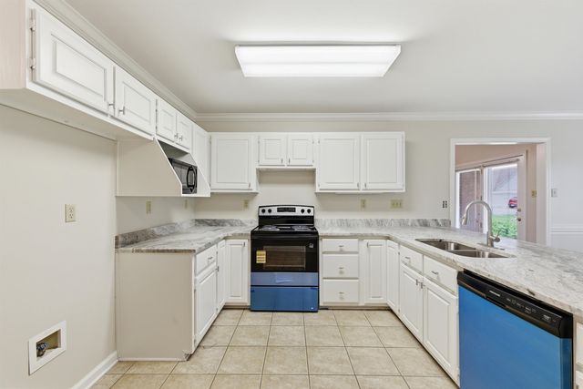 171 BRIERHEDGE RD, Covington, TN 38019