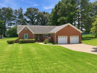 171 BRIERHEDGE RD, Covington, TN 38019