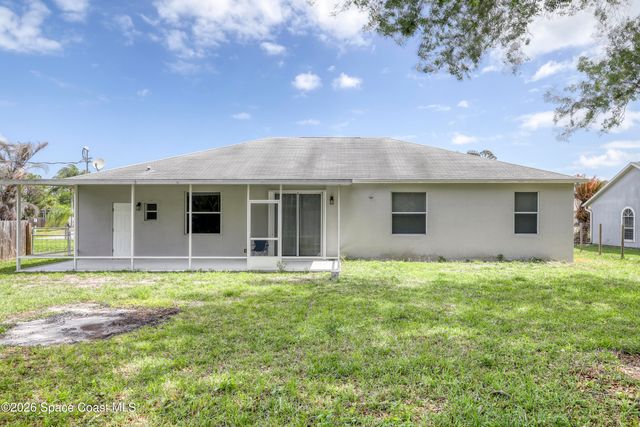 1424 Hero Street SE, Palm Bay, FL 32909