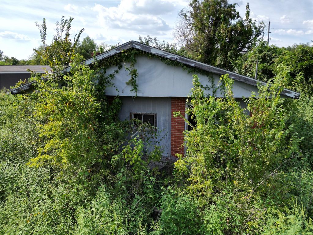 14317 Murray Road, Houston, TX 77044