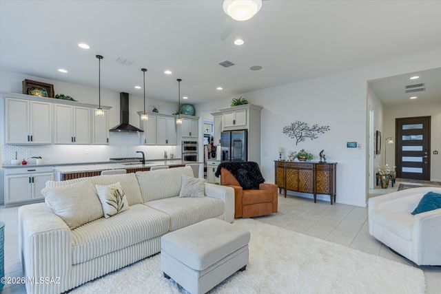 13222 N Stonecrop Lane, Oro Valley, AZ 85755