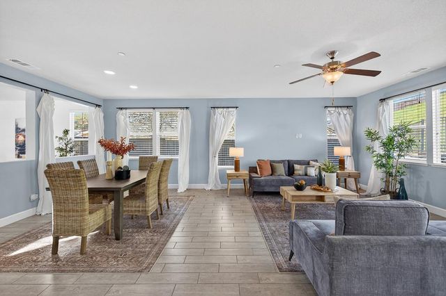 10454 Rubicon Ct, Grass Valley, CA 95949