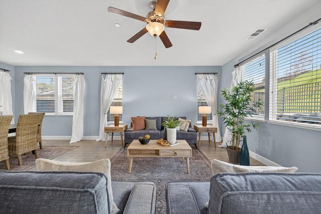 10454 Rubicon Ct, Grass Valley, CA 95949