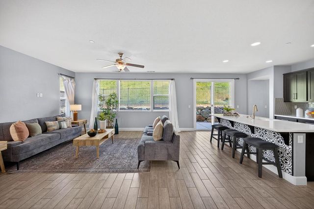 10454 Rubicon Ct, Grass Valley, CA 95949