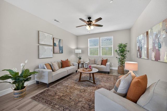 10454 Rubicon Ct, Grass Valley, CA 95949