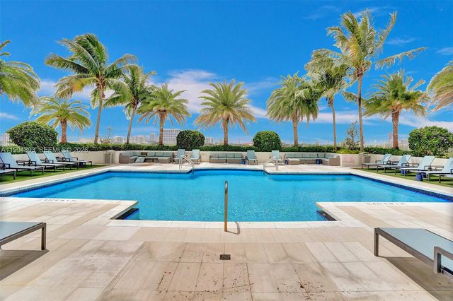 3000 Coral Way 412, Miami, FL 33145