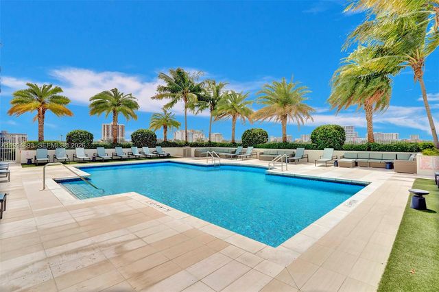 3000 Coral Way 412, Miami, FL 33145