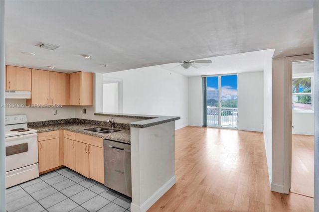 3000 Coral Way 412, Miami, FL 33145