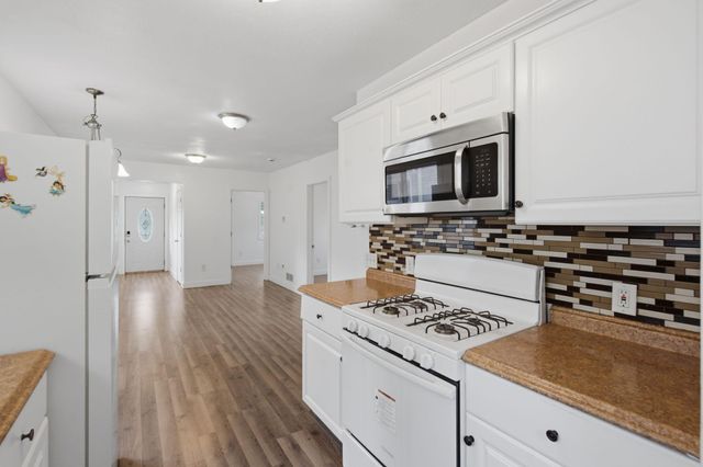 1037 Gould Avenue NE, Columbia Heights, MN 55421