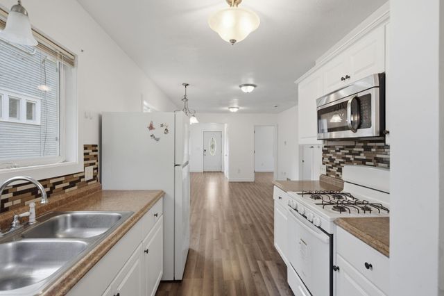 1037 Gould Avenue NE, Columbia Heights, MN 55421