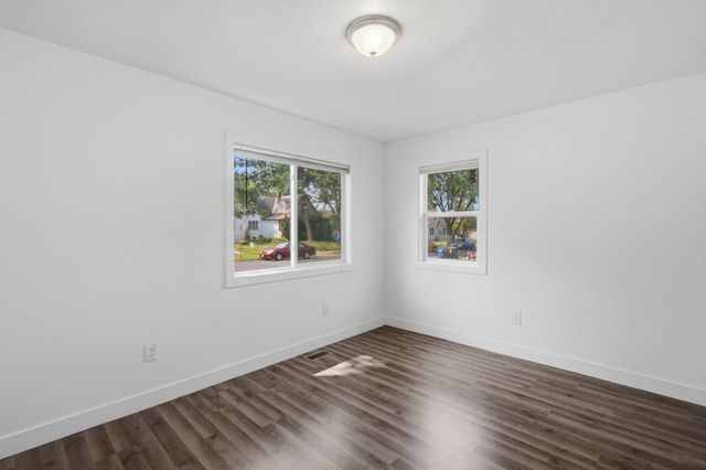 1037 Gould Avenue NE, Columbia Heights, MN 55421
