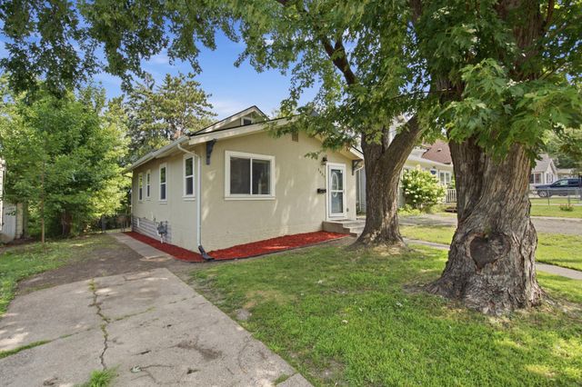 1037 Gould Avenue NE, Columbia Heights, MN 55421