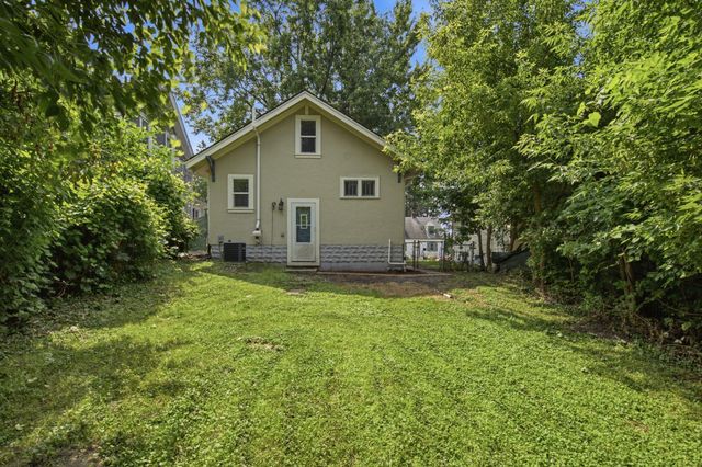 1037 Gould Avenue NE, Columbia Heights, MN 55421