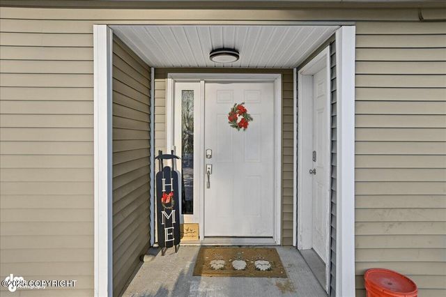 256 S Legacy Loop, Soldotna, AK 99669