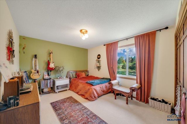 3114 STOCKADE DR, Rapid City, SD 57702