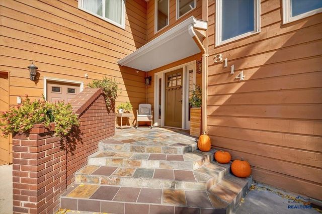 3114 STOCKADE DR, Rapid City, SD 57702