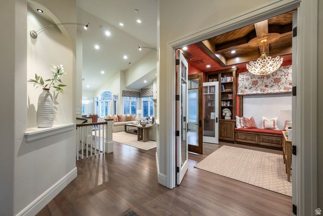9621 S GLACIER PARK LN, Sandy, UT 84092