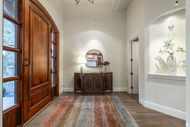 9621 S GLACIER PARK LN, Sandy, UT 84092