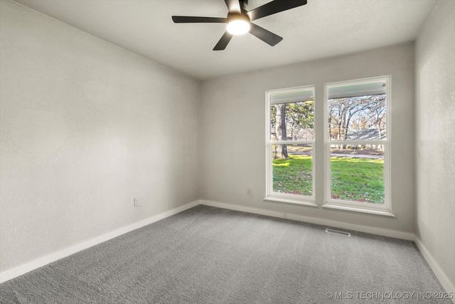 224 E 118th Street, Jenks, OK 74037