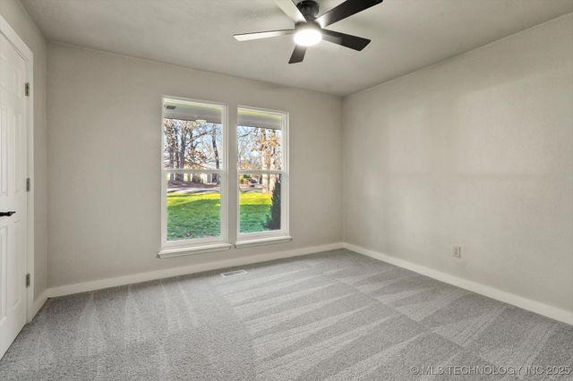 224 E 118th Street, Jenks, OK 74037