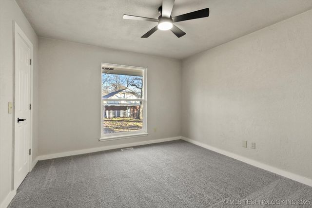 224 E 118th Street, Jenks, OK 74037