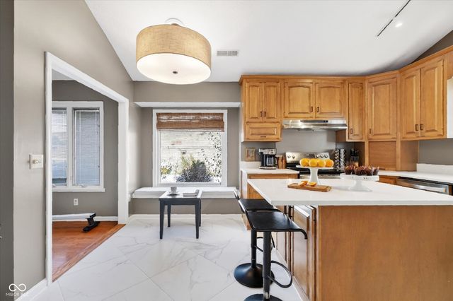 2044 Suda Drive, Indianapolis, IN 46280